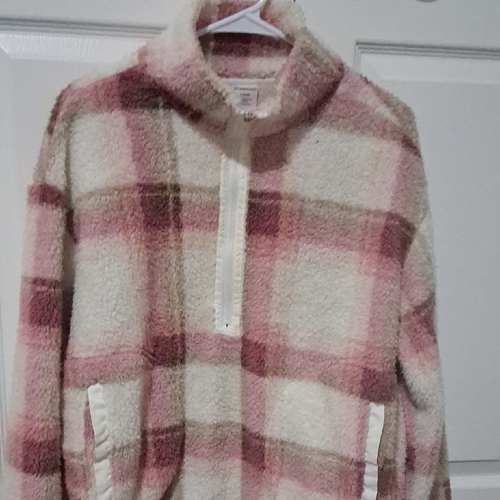 Plaid Fleece Pullover with Pink and Cream